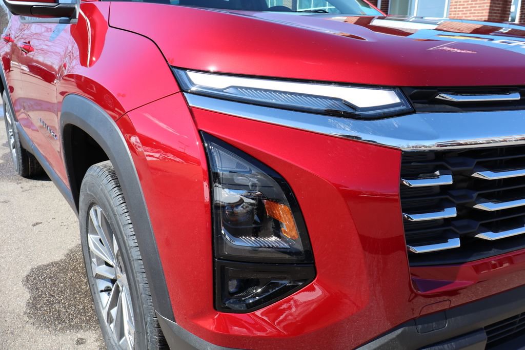 New 2026 Chevrolet Equinox LT w/ Convenience Package II image 3