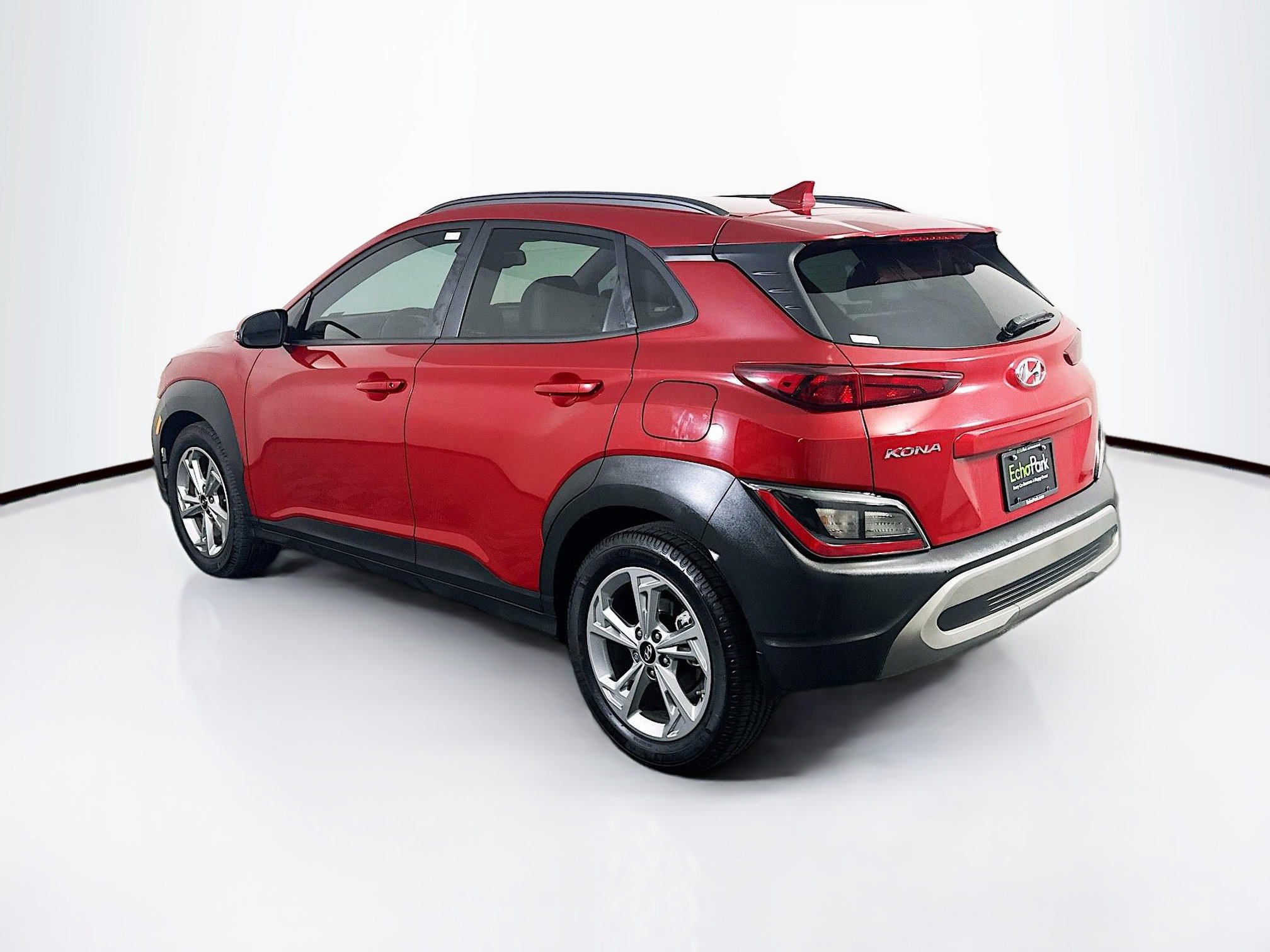 Used 2022 Hyundai Kona SEL w/ Convenience Package image 5