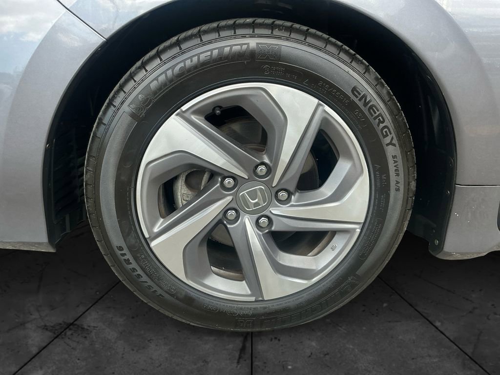 Used 2019 Honda Insight EX image 15