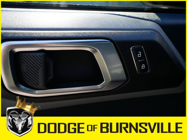Used 2024 Ford Bronco Black Diamond AWD/4WD image 19