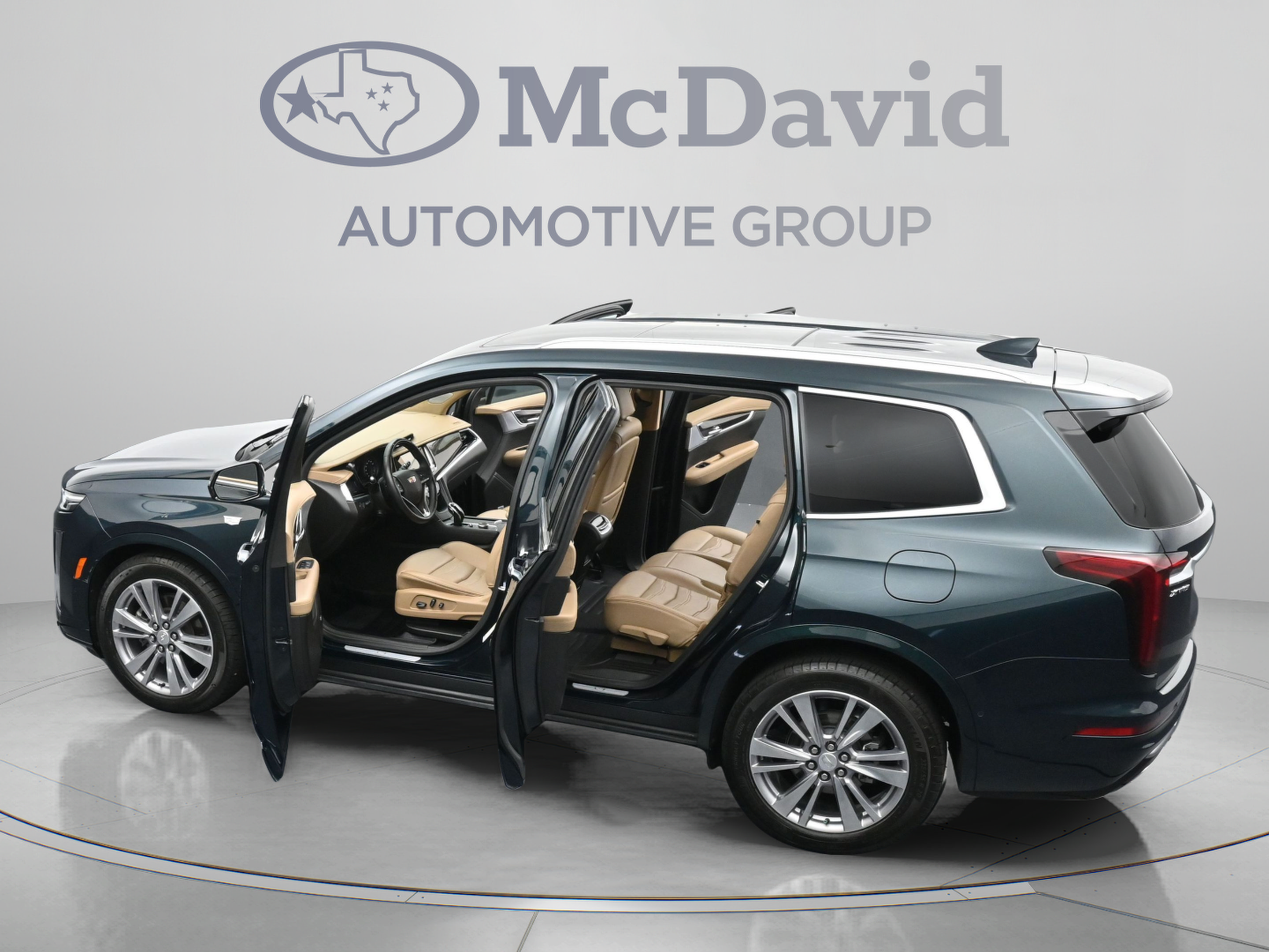 Used 2024 Cadillac XT6 Premium Luxury w/ Platinum Package FWD image 46