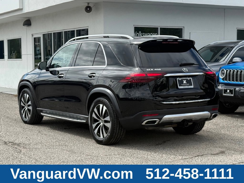 Used 2025 Mercedes-Benz GLE 450 4MATIC w/ Warmth & Comfort Package image 9