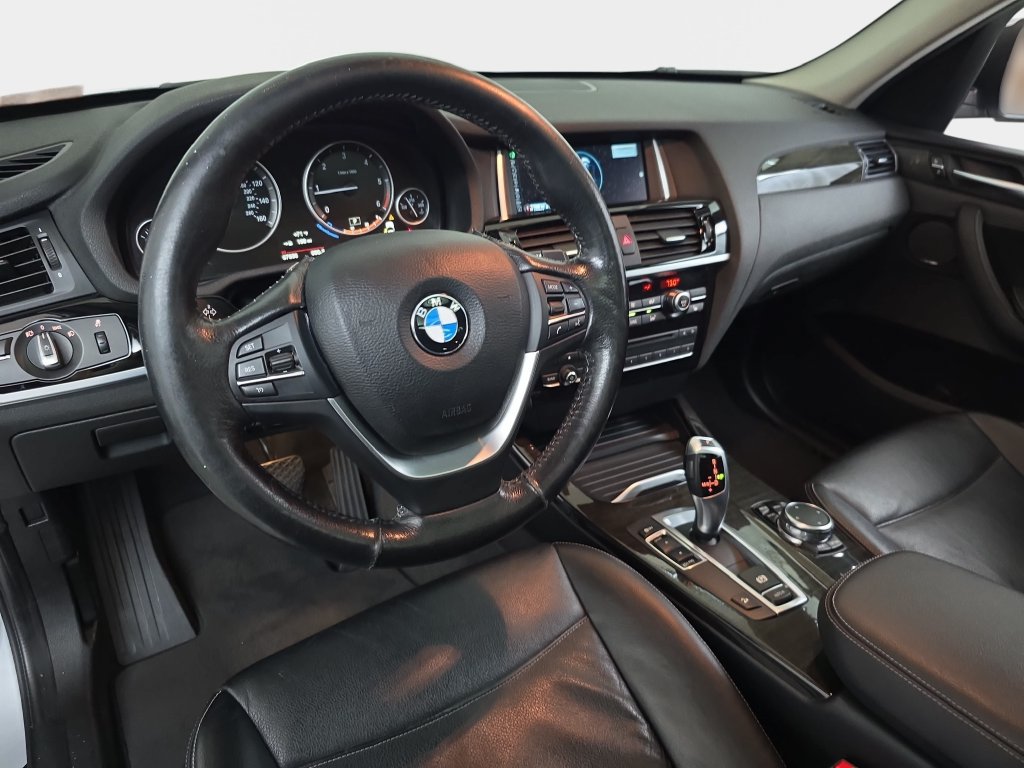 Used 2016 BMW X3 xDrive28d AWD/4WD image 12