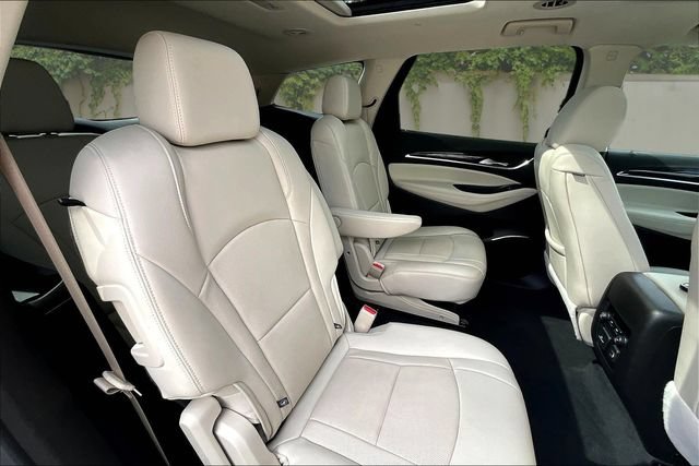 Used 2023 Buick Enclave Essence w/ Experience Buick Package FWD image 25