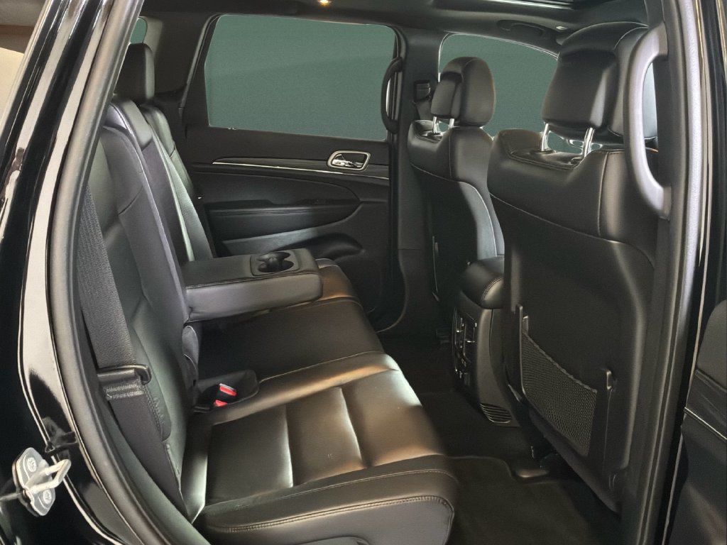 Certified 2022 Jeep Grand Cherokee Limited AWD/4WD image 23