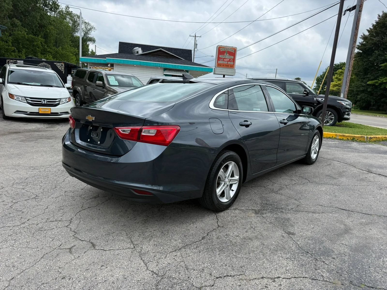 Used 2020 Chevrolet Malibu LS FWD image 5