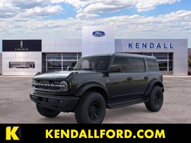 New 2026 Ford Bronco Outer Banks w/ Sasquatch Package