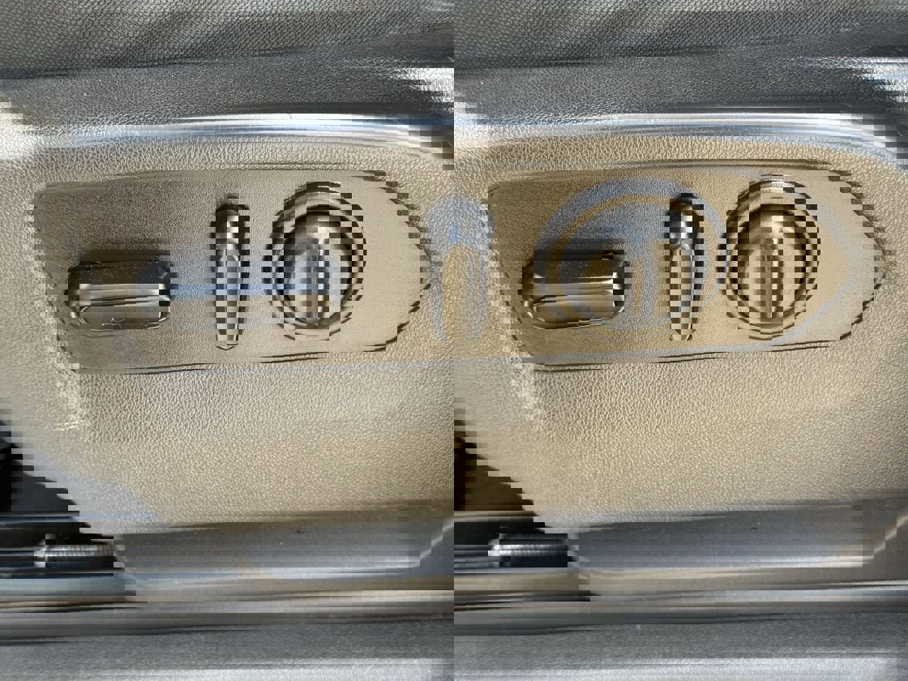 Used 2021 Chevrolet Silverado 2500 LT w/ Fleet Comfort Package image 24