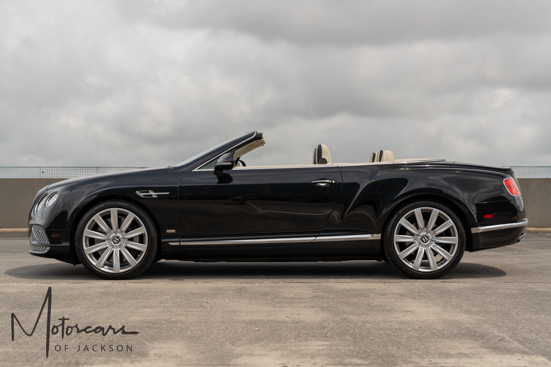 Used 2018 Bentley Continental GT AWD/4WD image 6