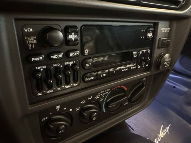 Used 2000 Plymouth Prowler image 17