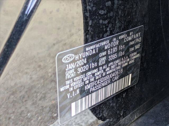 Used 2024 Genesis G90 3.5T image 23