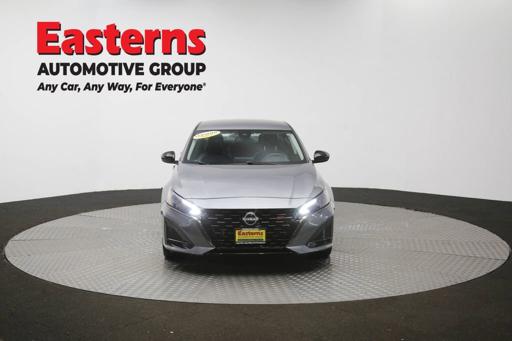 Used 2023 Nissan Altima 2.5 SR FWD image 51
