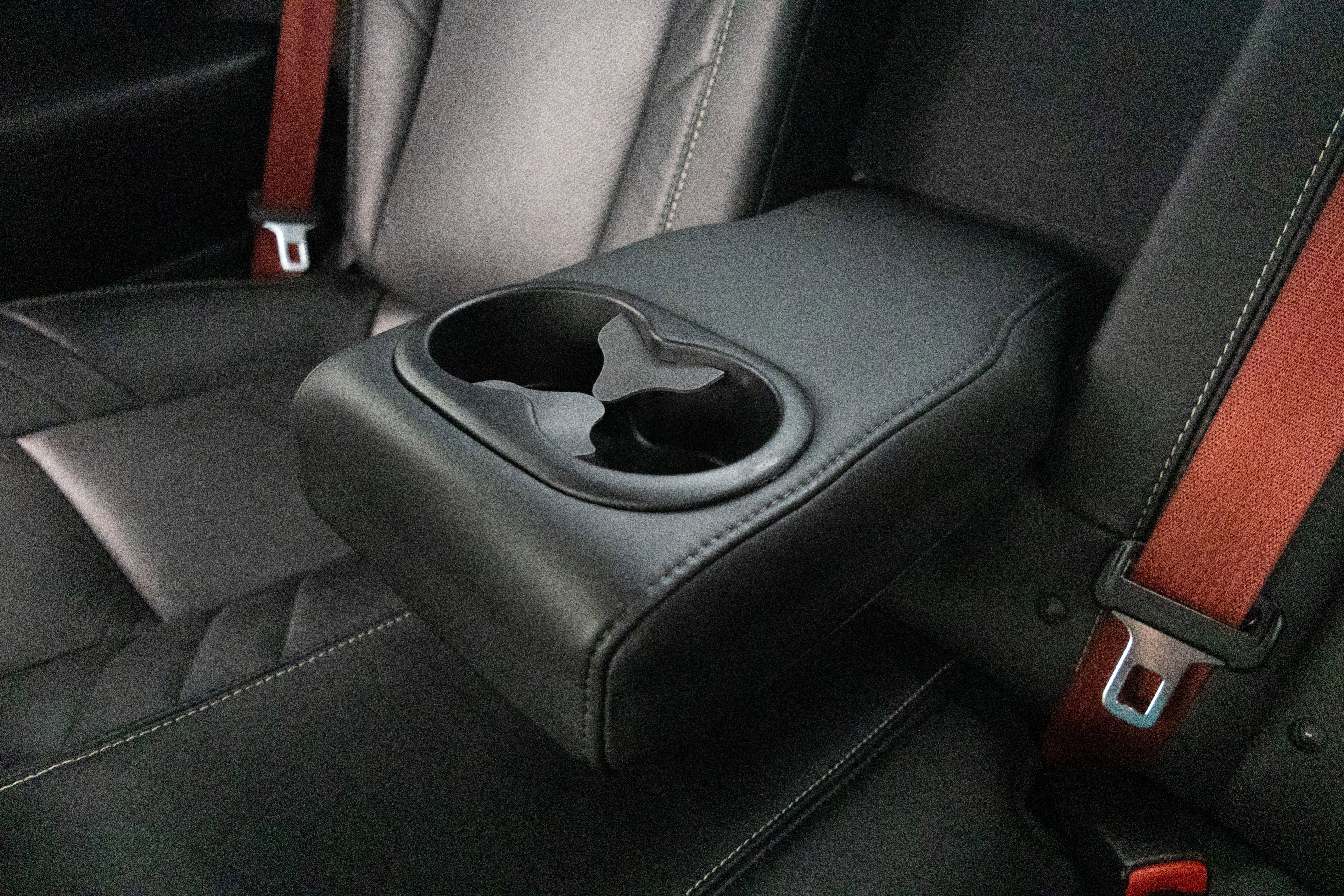 Used 2015 Dodge Challenger SRT Hellcat image 43