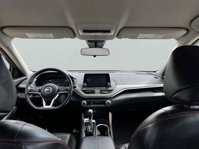 Used 2023 Nissan Altima 2.5 SR FWD image 36