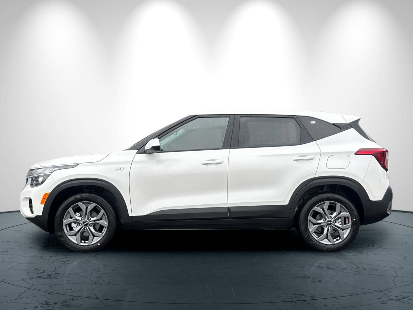 New 2026 Kia Seltos LX image 7