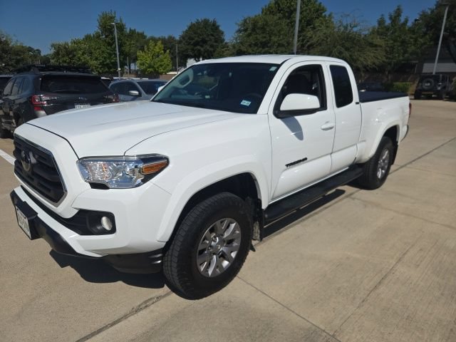 Used 2019 Toyota Tacoma SR5 AWD/4WD image 6