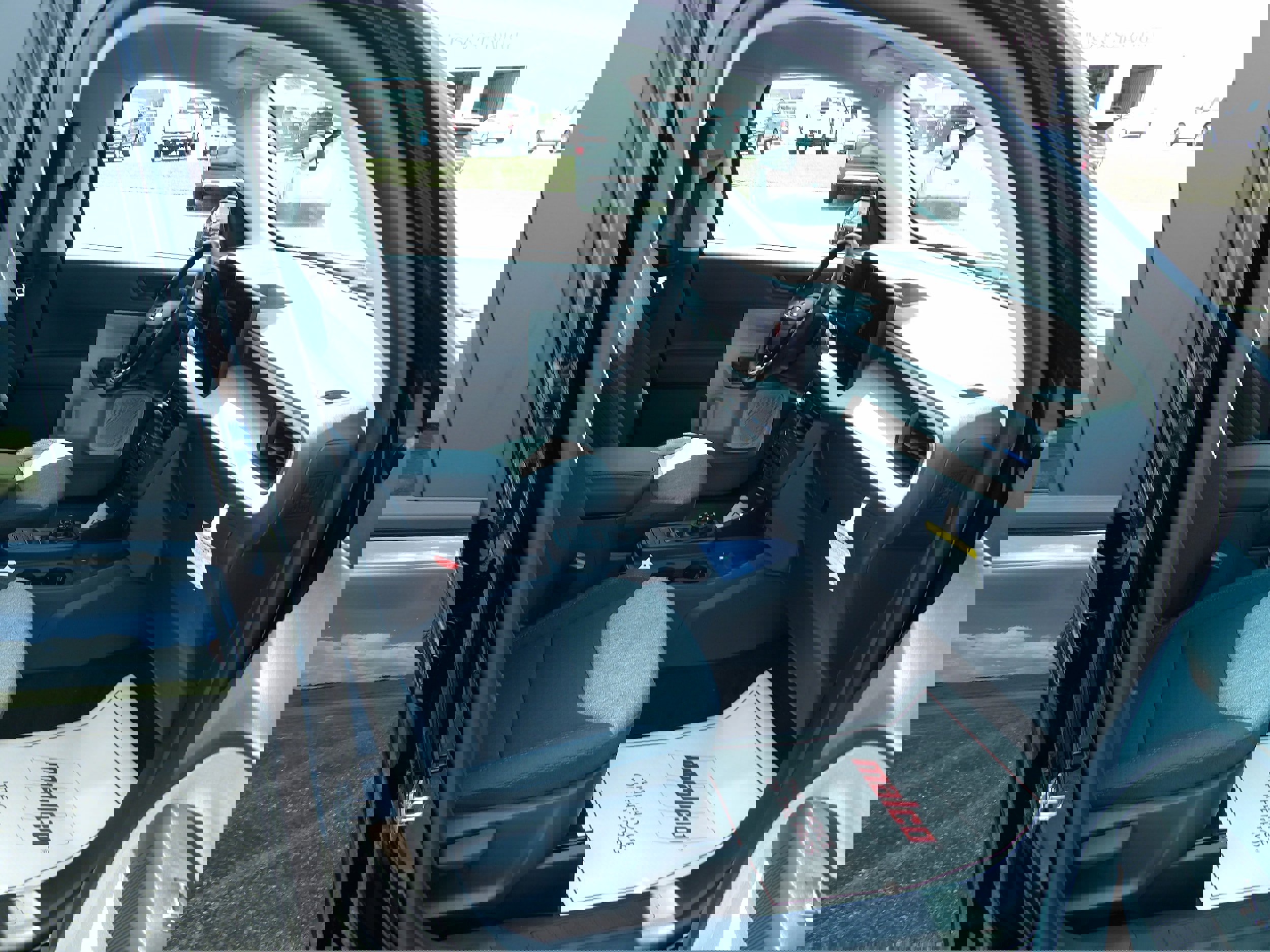 New 2025 Ford Maverick XLT w/ XLT Luxury Package image 9