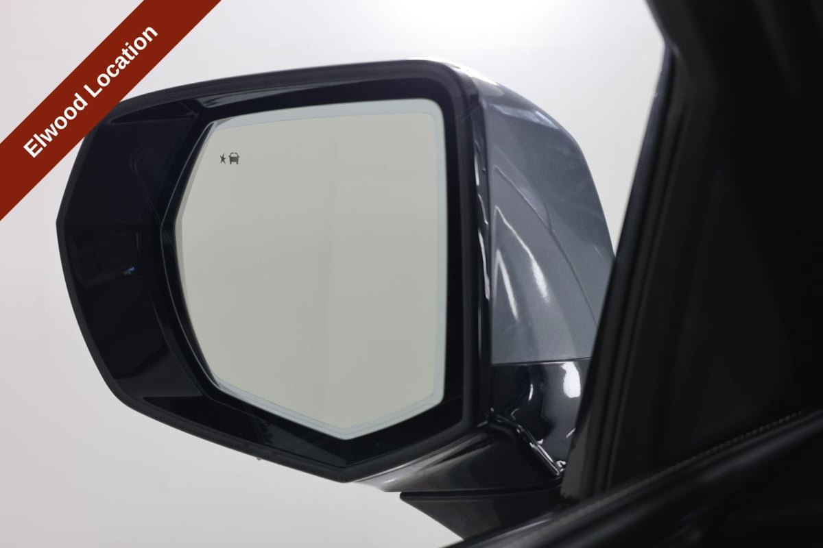 Used 2023 Cadillac Escalade V AWD/4WD image 19