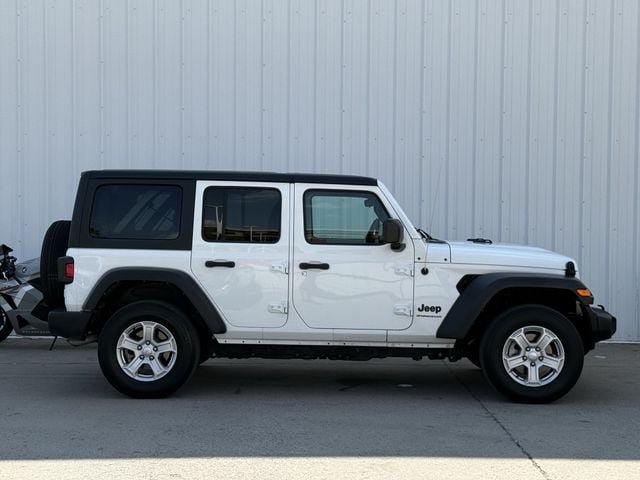 Used 2023 Jeep Wrangler Unlimited Sport AWD/4WD image 3