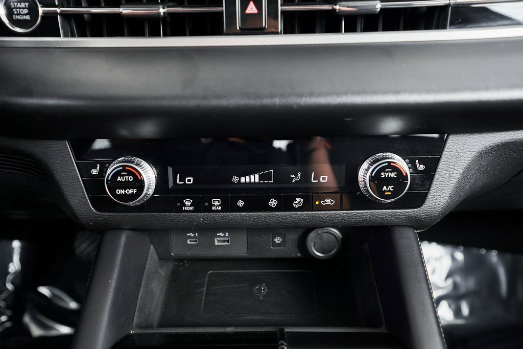 Used 2024 Mitsubishi Outlander SE image 52