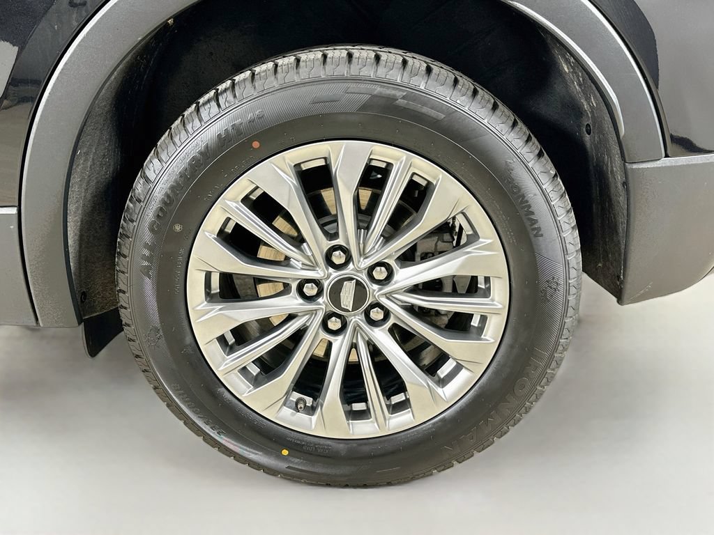 Used 2024 Cadillac XT4 Premium Luxury FWD image 33