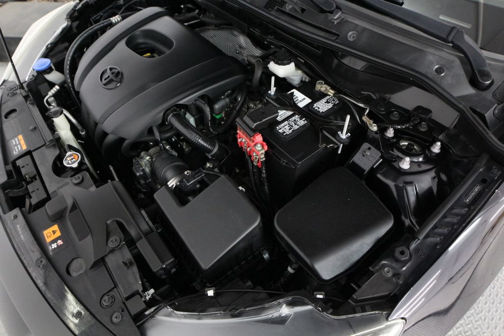Used 2018 Toyota Yaris iA FWD image 49