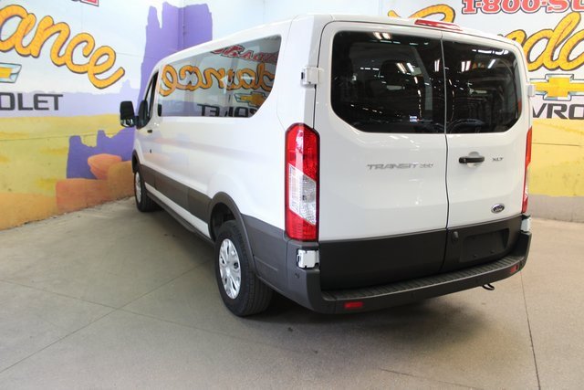 Used 2022 Ford Transit 350 XLT image 5