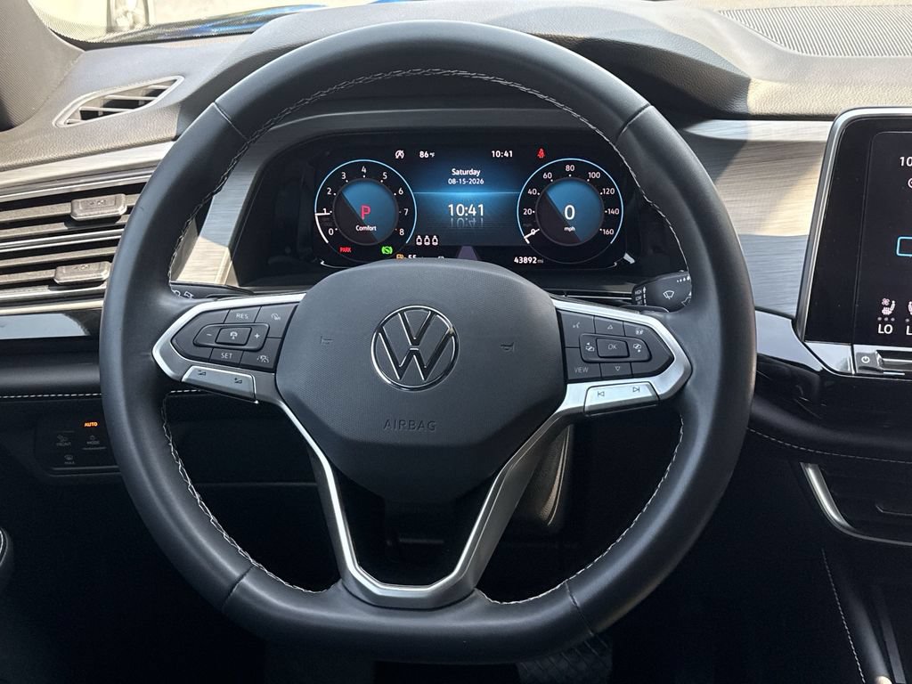 Used 2024 Volkswagen Atlas Cross Sport SE w/ Adventure Package AWD/4WD image 11