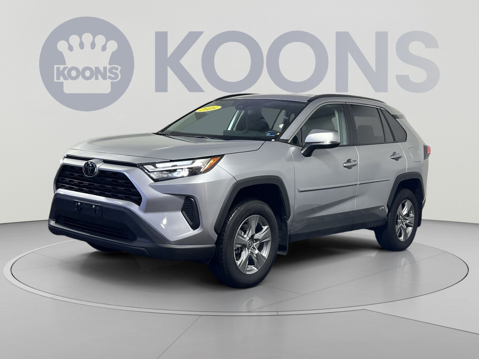Used 2025 Toyota RAV4 XLE