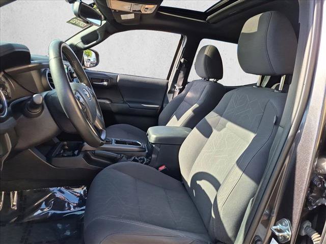 Used 2017 Toyota Tacoma TRD Sport RWD image 17