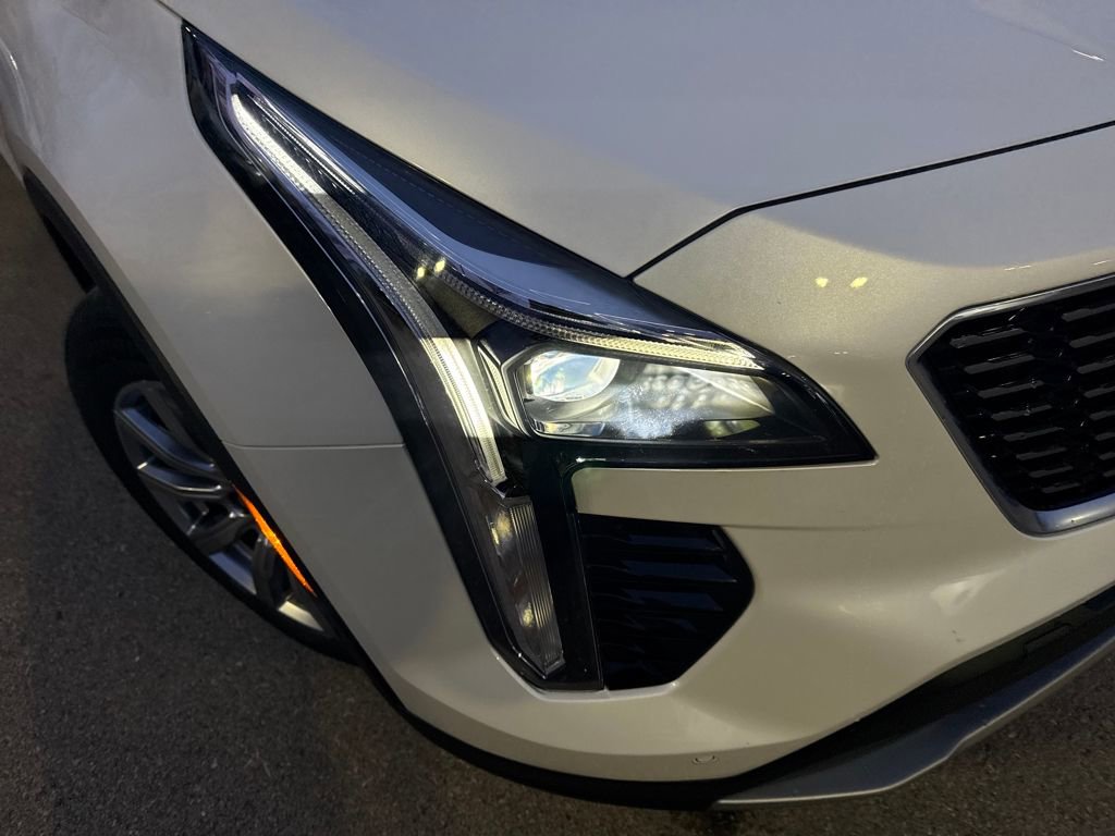 Used 2022 Cadillac XT4 Premium Luxury w/ Enhanced Visibility Package image 38