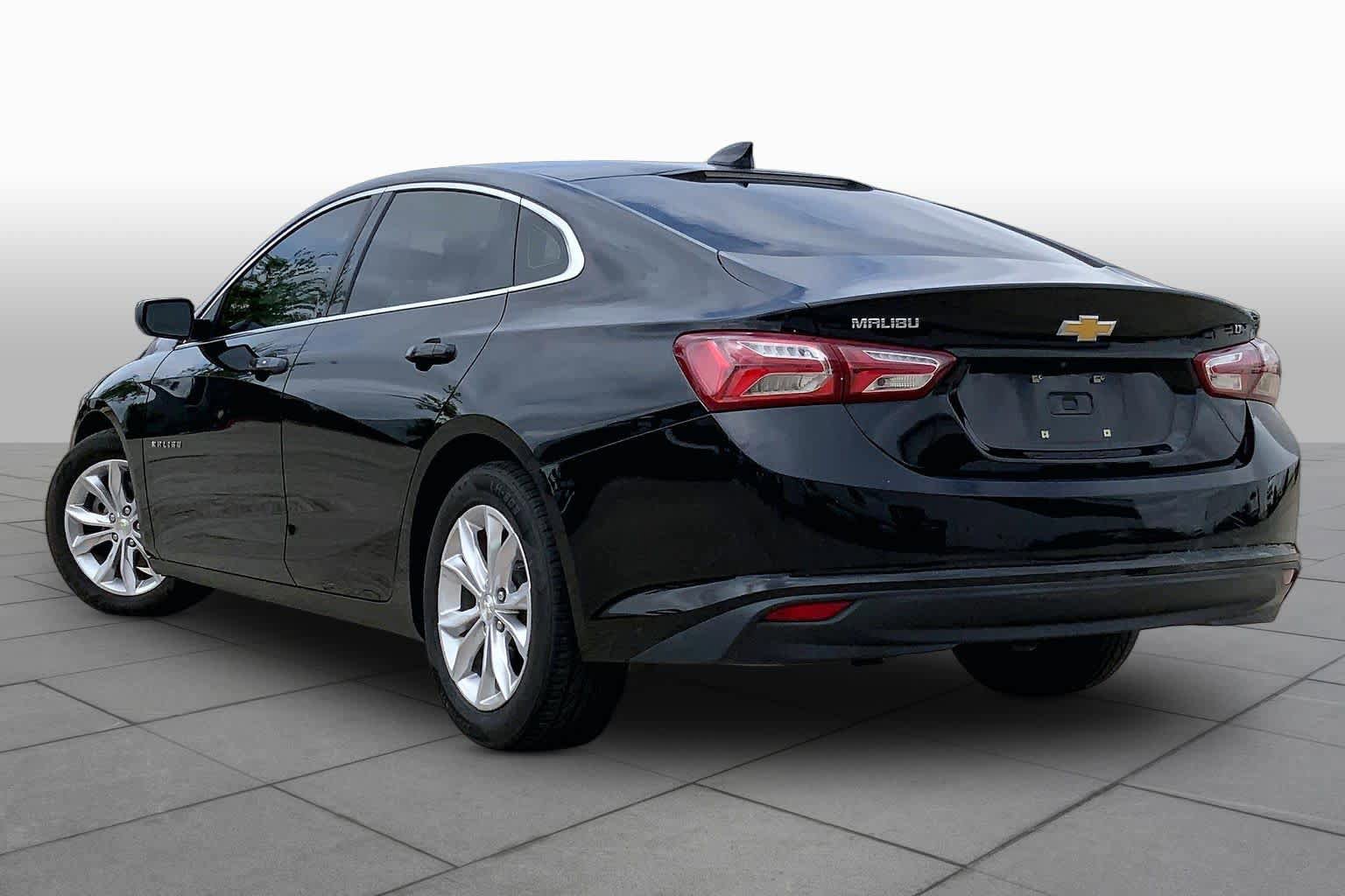 Used 2019 Chevrolet Malibu LT image 12