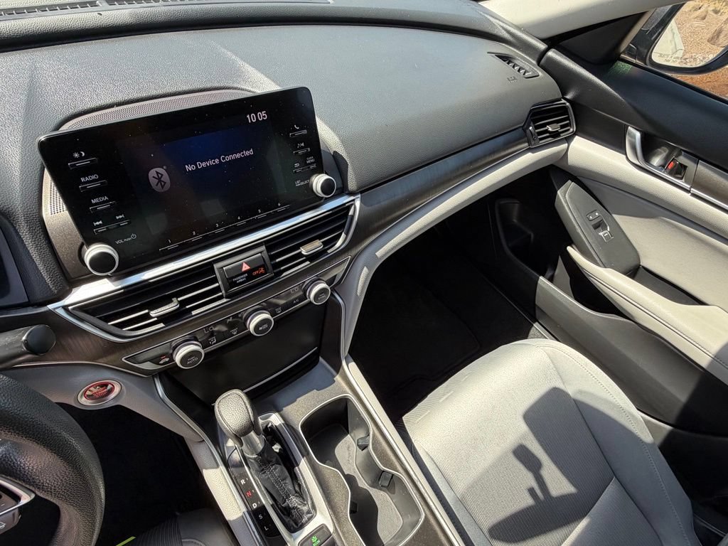Used 2018 Honda Accord LX image 16