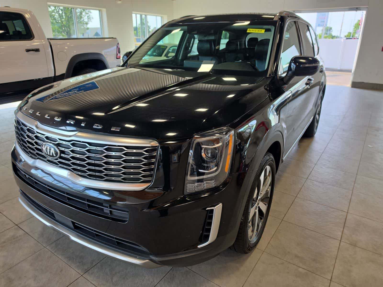 Used 2021 Kia Telluride S FWD video 2