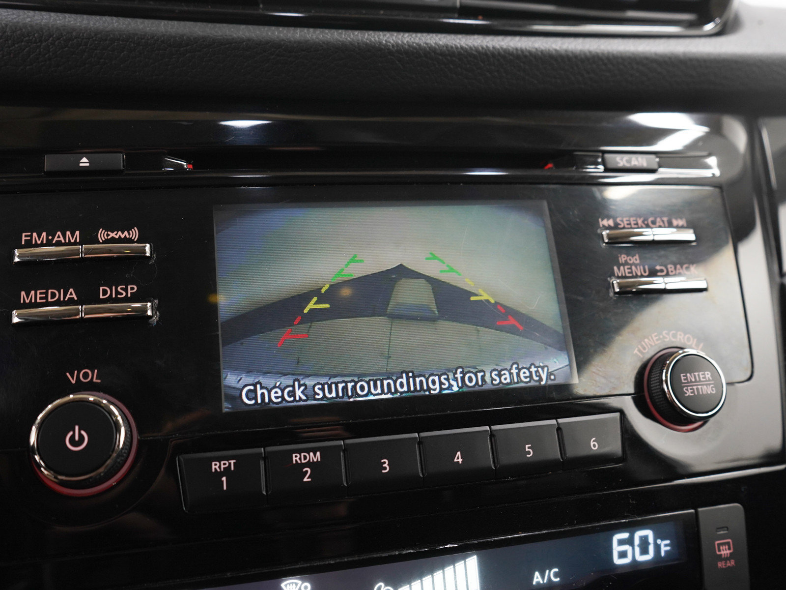 Used 2017 Nissan Rogue Sport SV AWD/4WD image 27