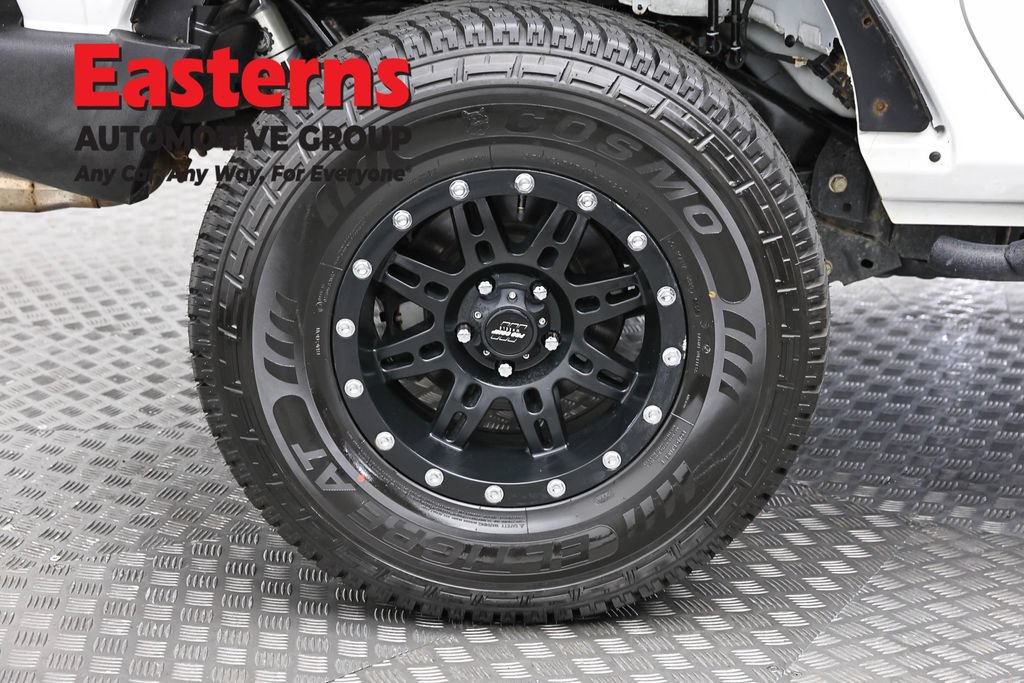 Used 2020 Jeep Wrangler Sport AWD/4WD image 27