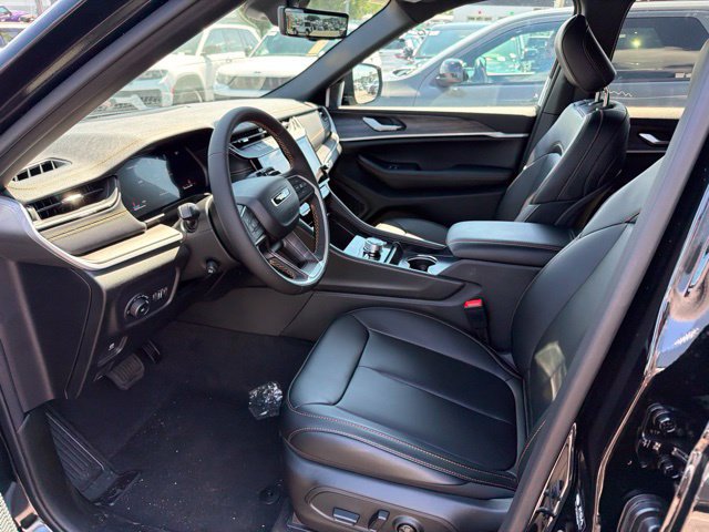 New 2026 Jeep Grand Cherokee Limited AWD/4WD image 12