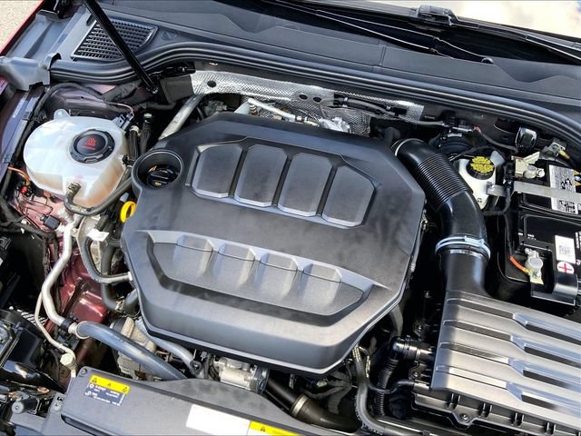 Used 2022 Volkswagen GTI SE FWD image 31