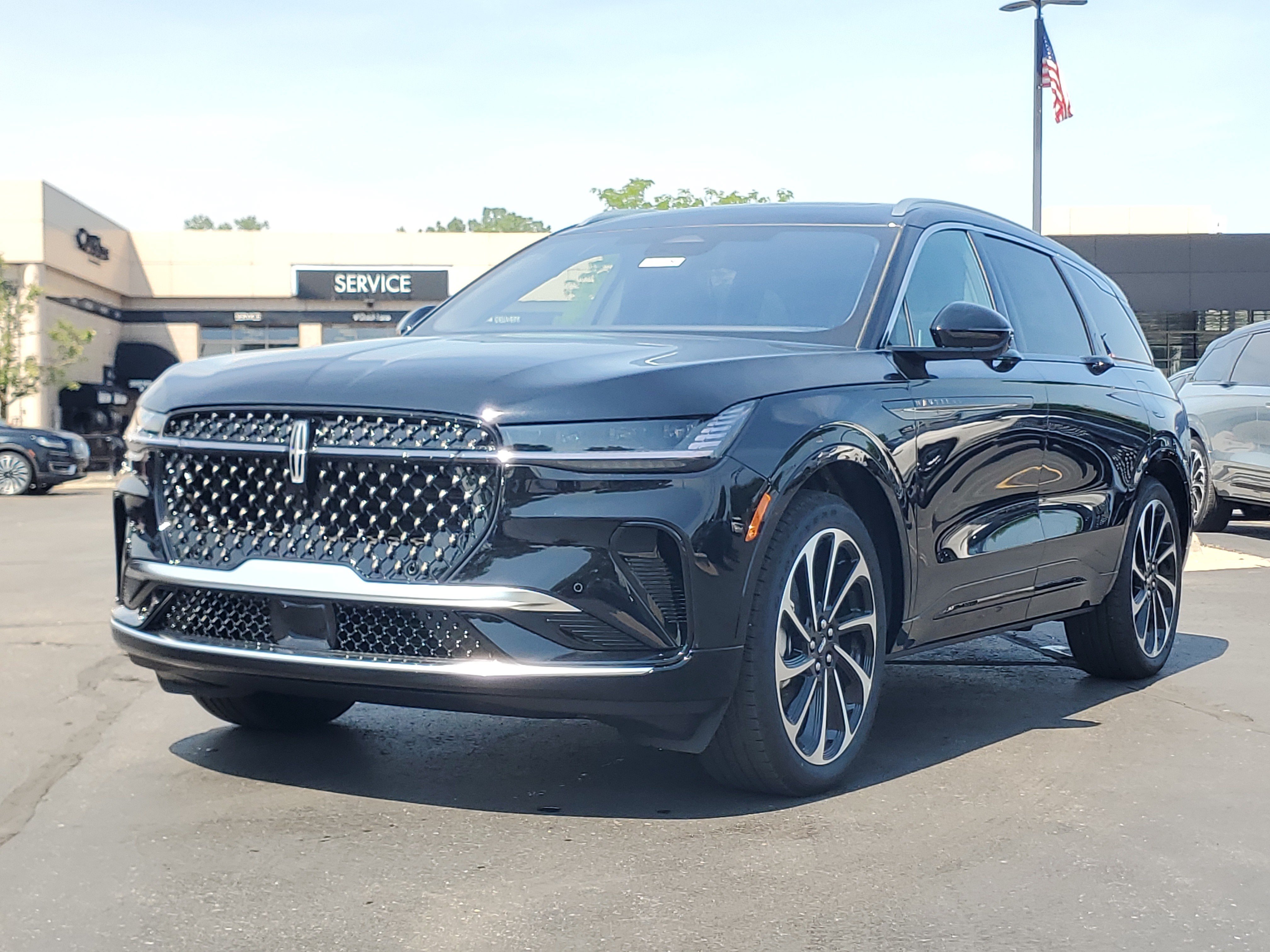 New 2026 Lincoln Nautilus Black Label AWD/4WD image 2