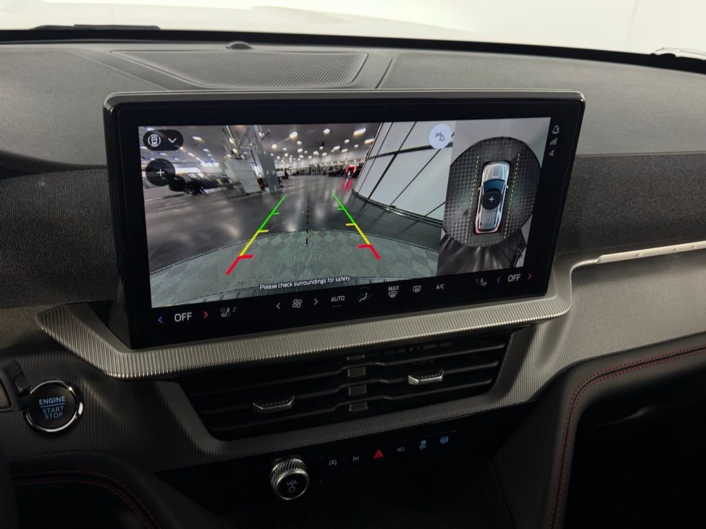Used 2025 Ford Explorer ST-Line w/ ST-Line Street Pack image 19