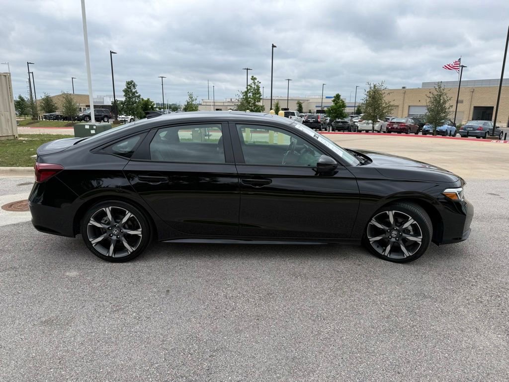 Used 2025 Honda Civic Sport Touring image 4