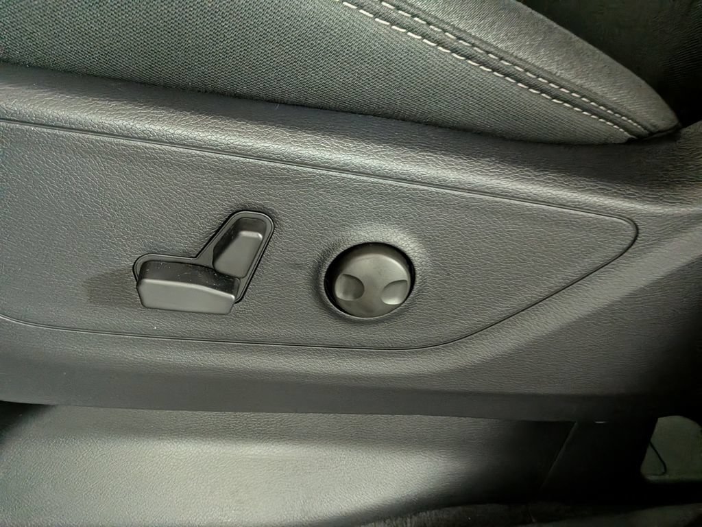 New 2027 RAM 1500 Big Horn AWD/4WD image 15