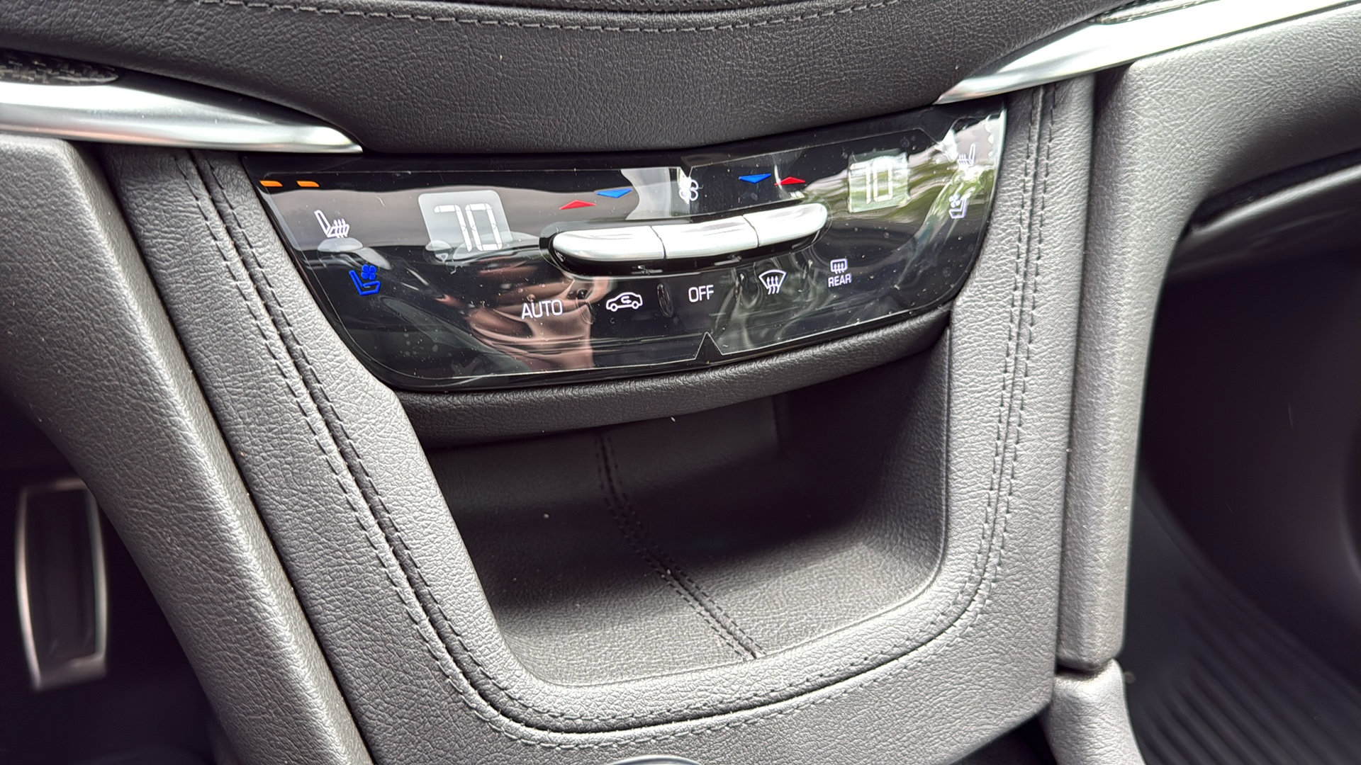 New 2026 Cadillac XT5 Sportv AWD/4WD image 24