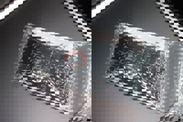 Used 2021 Tesla Model Y Long Range image 12