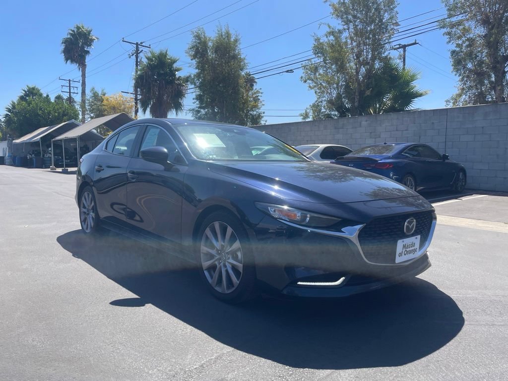 Used 2020 MAZDA MAZDA3 Sedan w/ Select Package FWD image 1