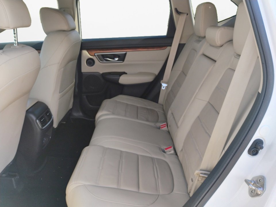 Used 2019 Honda CR-V Touring image 16