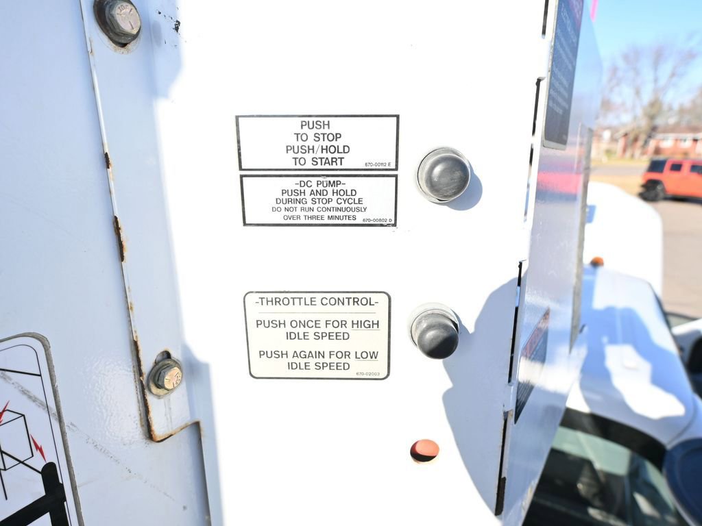 Used 2012 Ford F550 4x4 SuperCab Super Duty w/ Payload Upgrade Pkg image 66