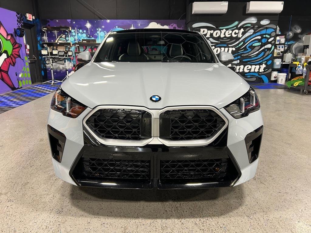 Used 2026 BMW X2 xDrive28i image 3