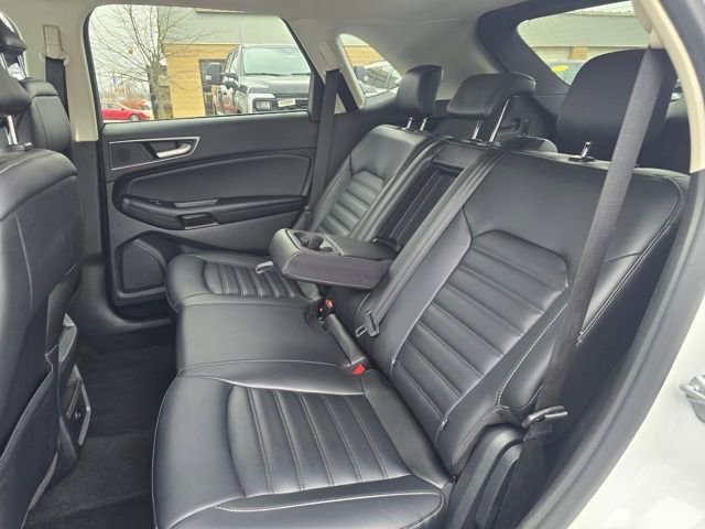 Used 2024 Ford Edge SEL image 12