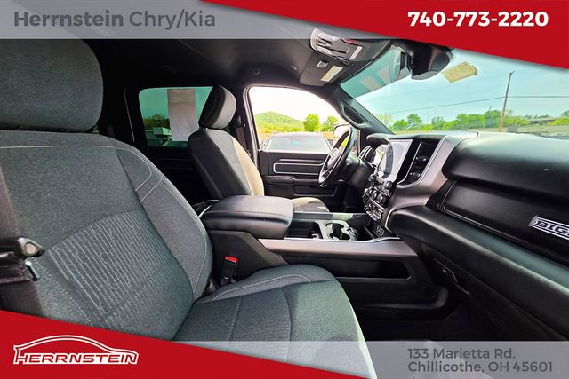 Used 2020 RAM 2500 Big Horn w/ Night Edition AWD/4WD image 27